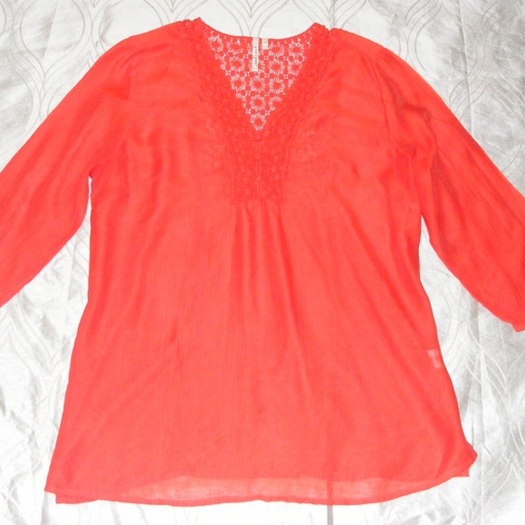 Orange Lace Top Grande and Green - Picture 7 of 8